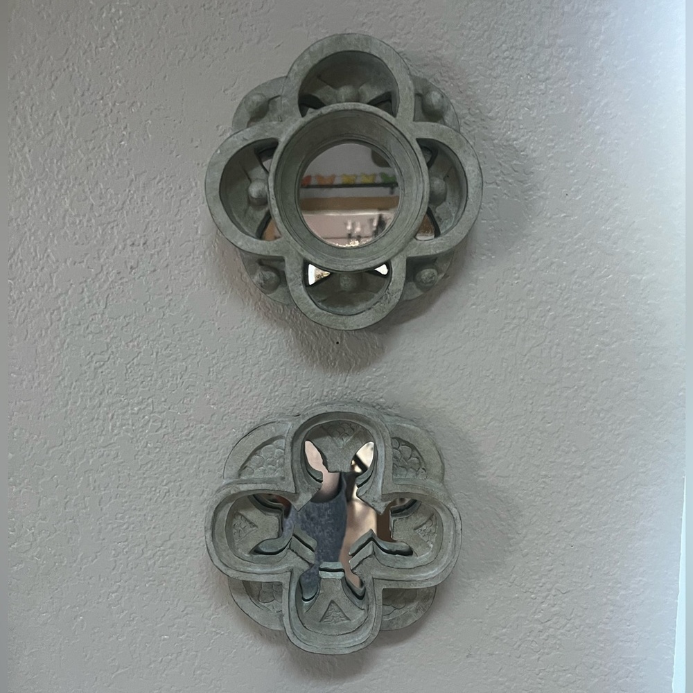 Intercontinental Art Gray Quatrefoil Wall Mirrors 6” | Gothic Architectural
